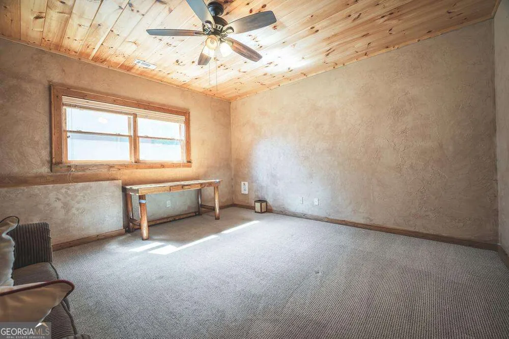 72 Gibbs TRL Mineral Bluff, GA 30559
