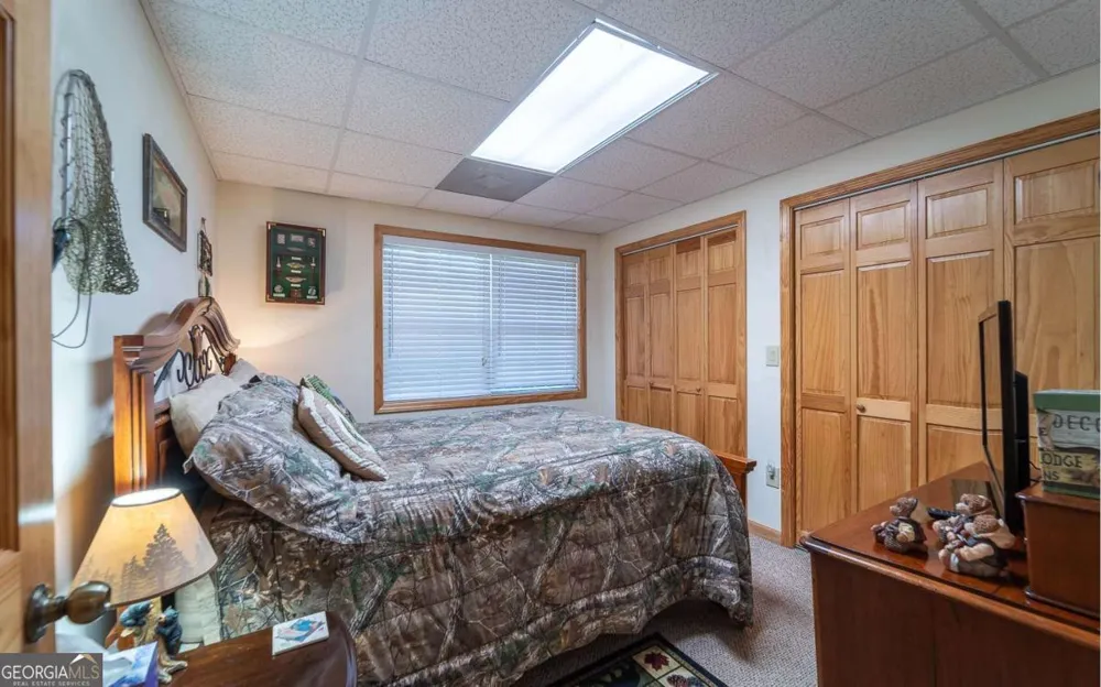 139 Gladys LN Young Harris, GA 30582