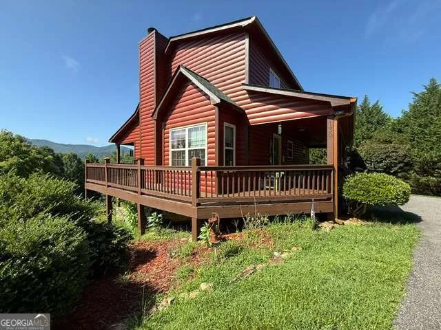 139 Gladys LN Young Harris, GA 30582