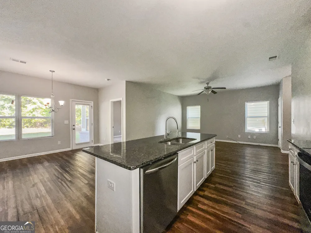 212 Daisy CIR McDonough, GA 30252