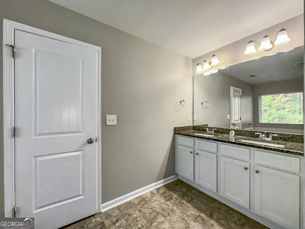 212 Daisy CIR McDonough, GA 30252