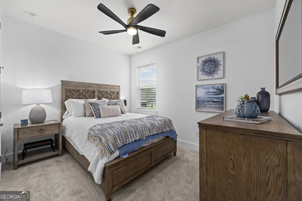 1045 Pine Bark LN Canton, GA 30114