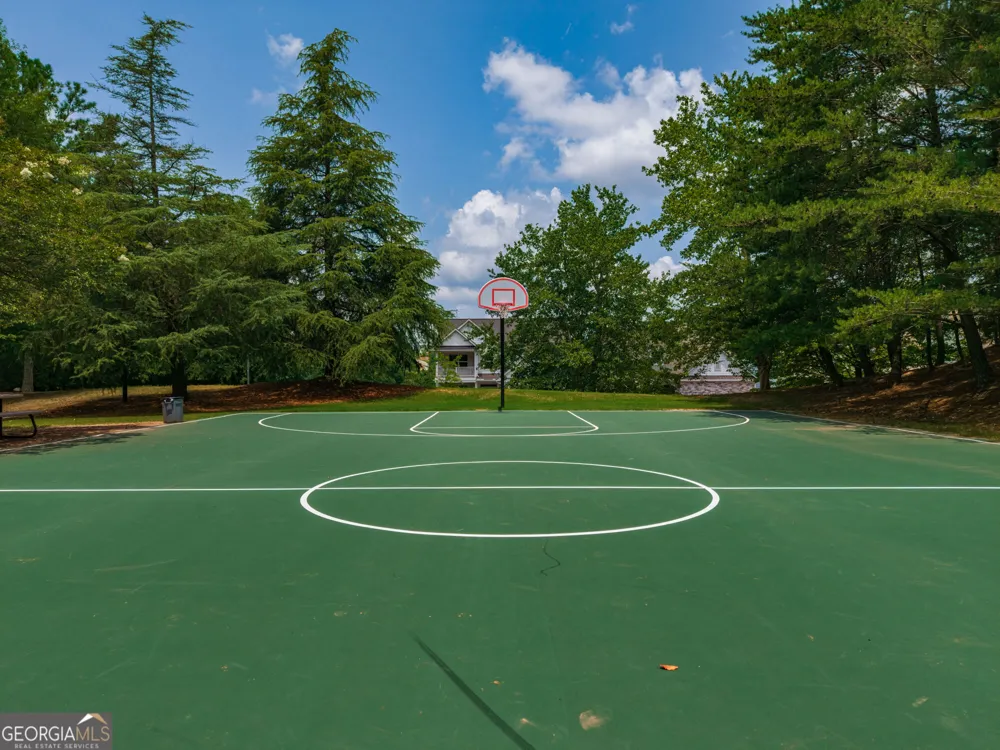 1045 Pine Bark LN Canton, GA 30114