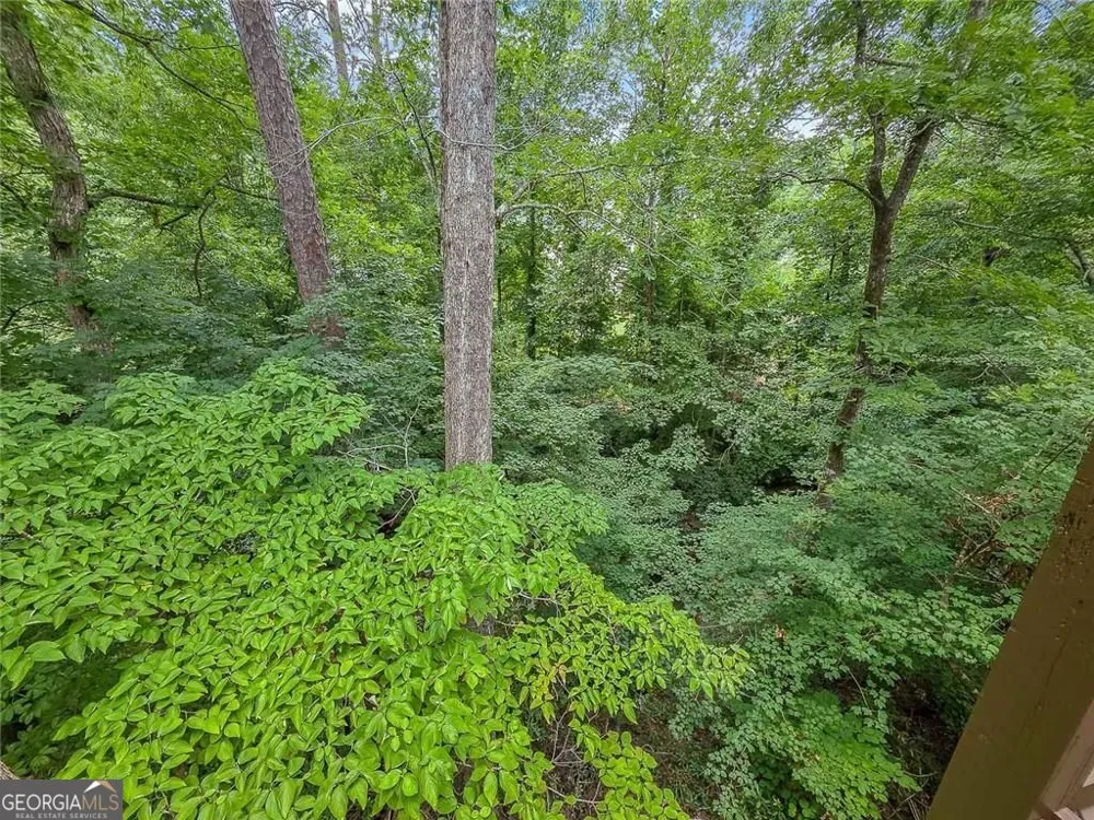 7725 NW Marsh CT NW Sandy Springs, GA 30328