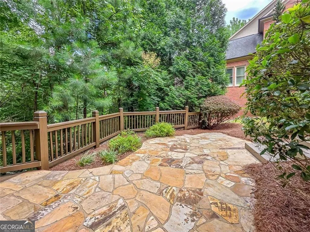 7725 NW Marsh CT NW Sandy Springs, GA 30328