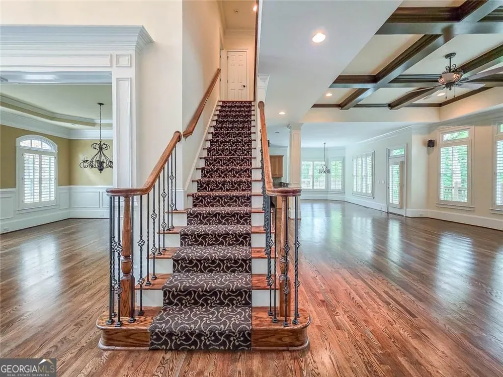 7725 NW Marsh CT NW Sandy Springs, GA 30328