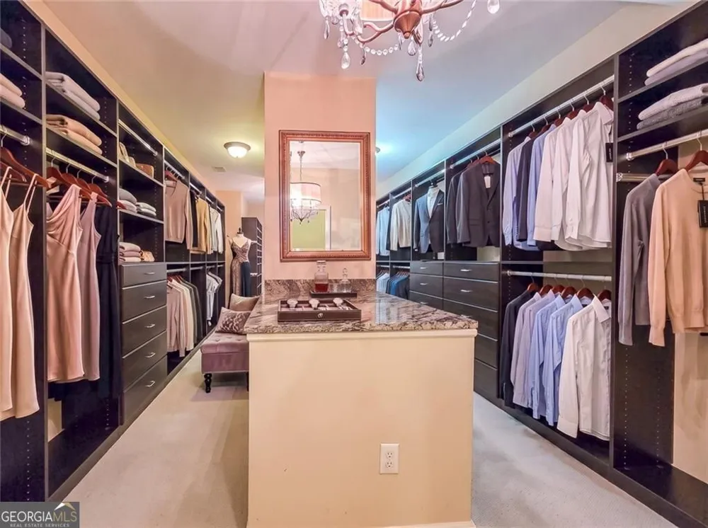 7725 NW Marsh CT NW Sandy Springs, GA 30328