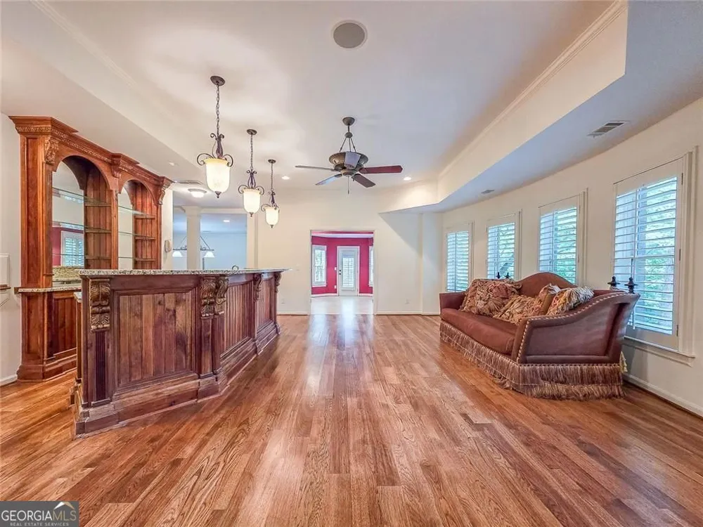 7725 NW Marsh CT NW Sandy Springs, GA 30328