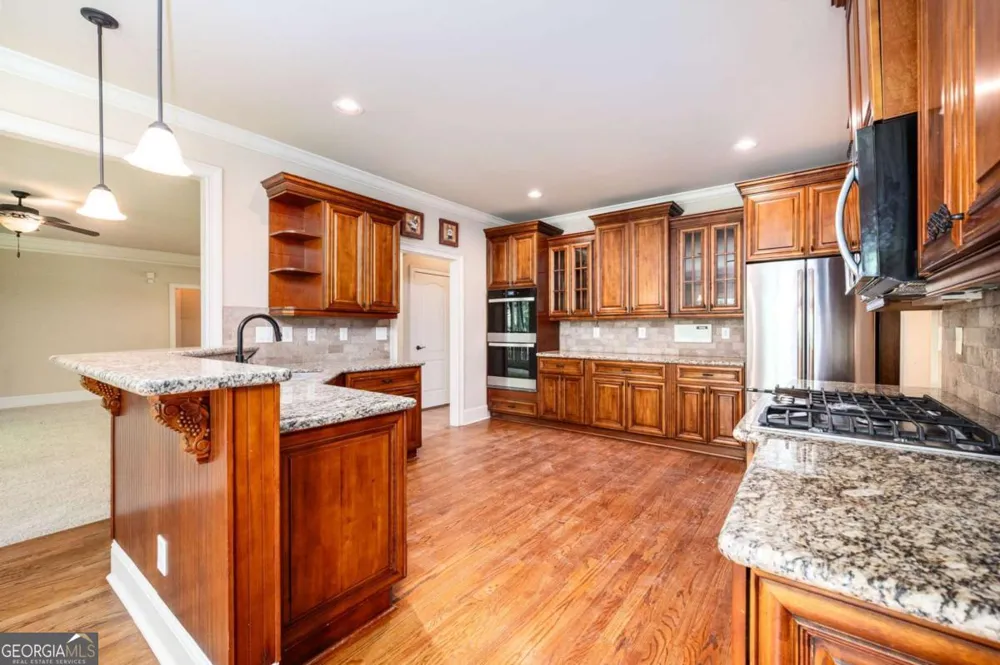 1526 Rocky River DR Lawrenceville, GA 30045