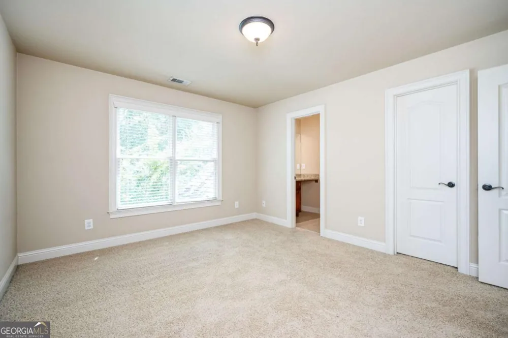 1526 Rocky River DR Lawrenceville, GA 30045