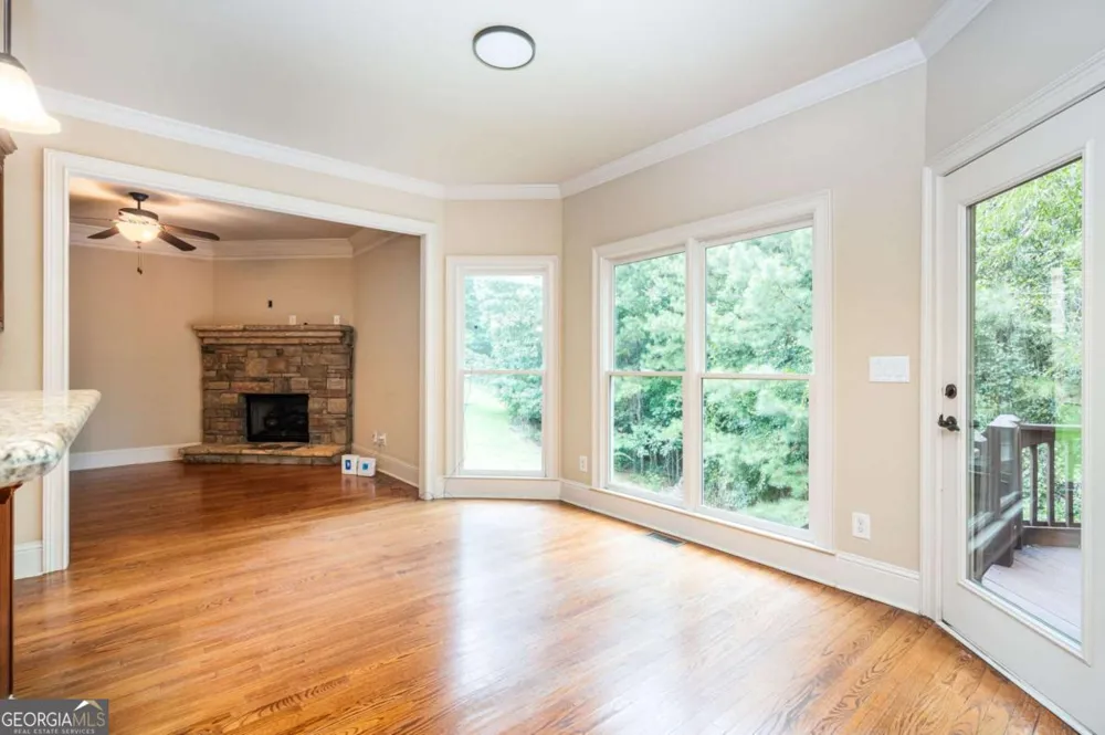 1526 Rocky River DR Lawrenceville, GA 30045