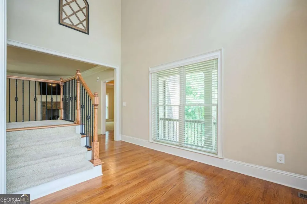 1526 Rocky River DR Lawrenceville, GA 30045