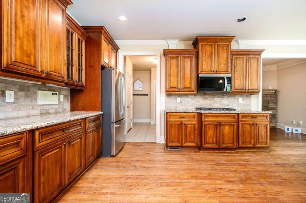 1526 Rocky River DR Lawrenceville, GA 30045