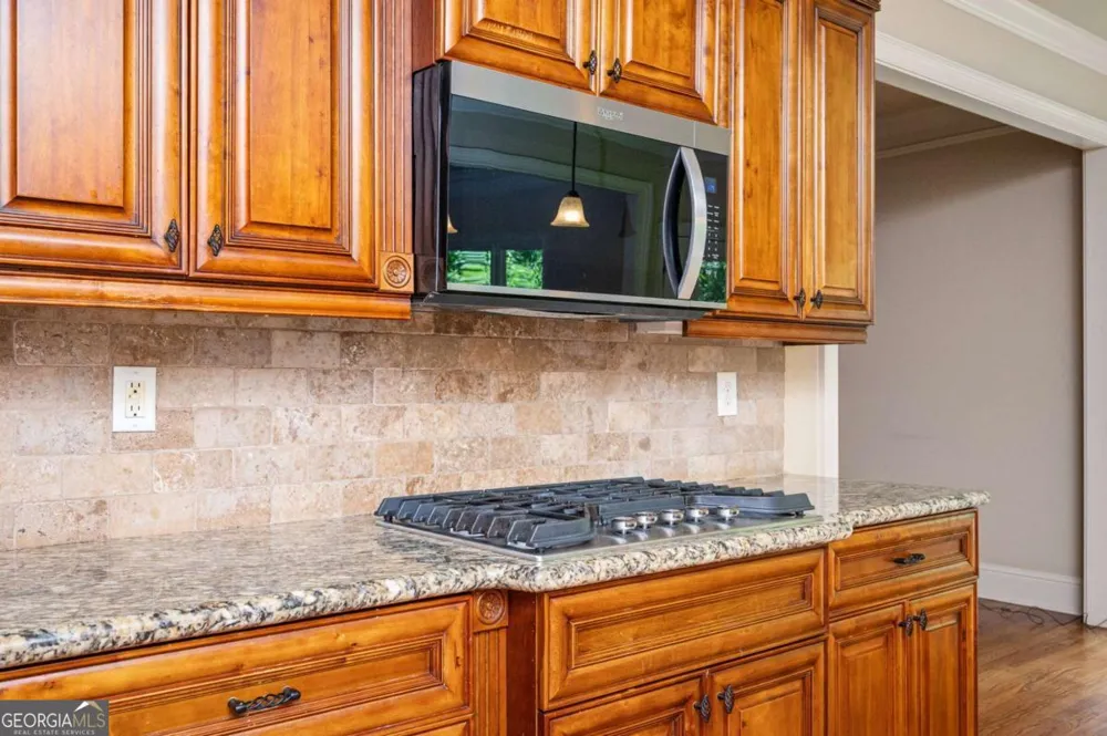 1526 Rocky River DR Lawrenceville, GA 30045
