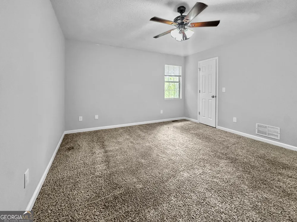 555 Browning CIR Acworth, GA 30101