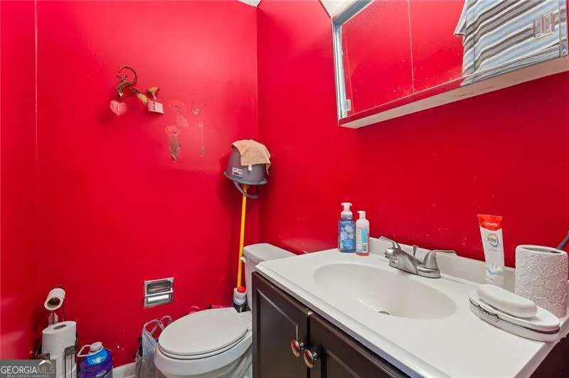 1140 Pineglen DR Riverdale, GA 30296