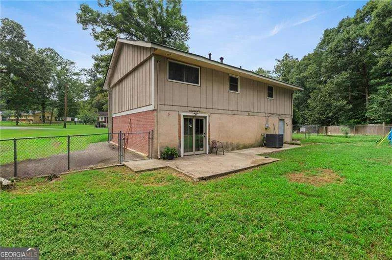 1140 Pineglen DR Riverdale, GA 30296