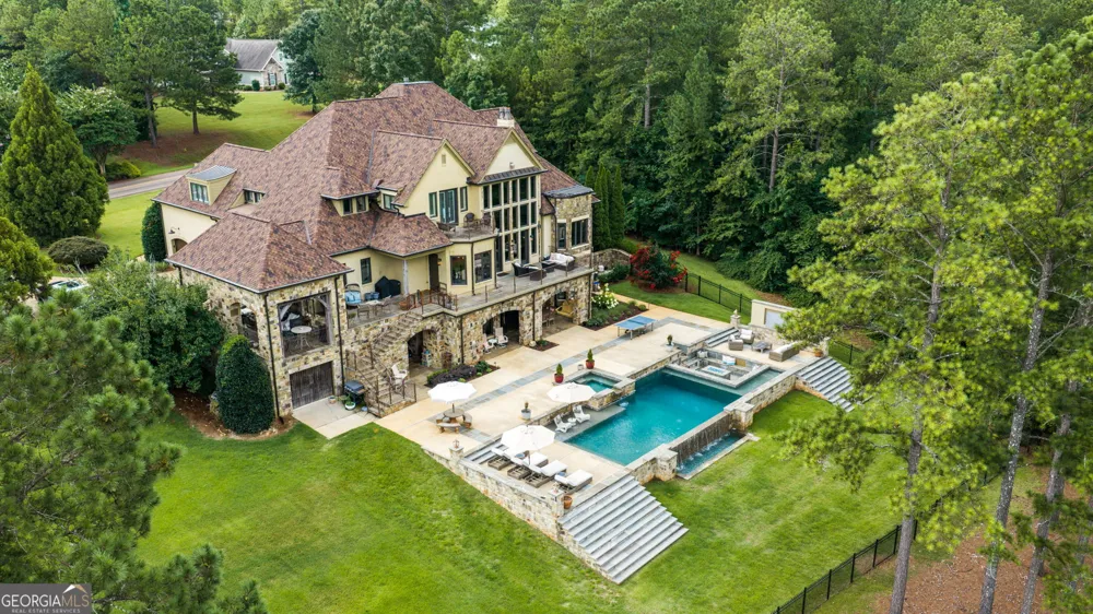 110 Fairway RUN Forsyth, GA 31029
