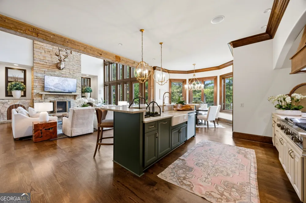 110 Fairway RUN Forsyth, GA 31029