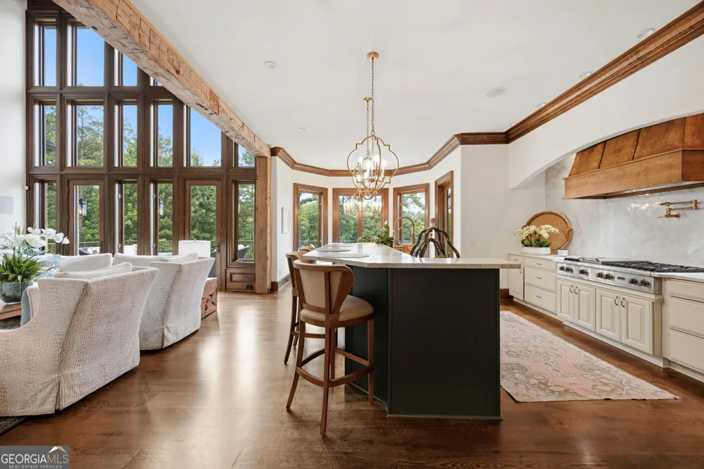 110 Fairway RUN Forsyth, GA 31029