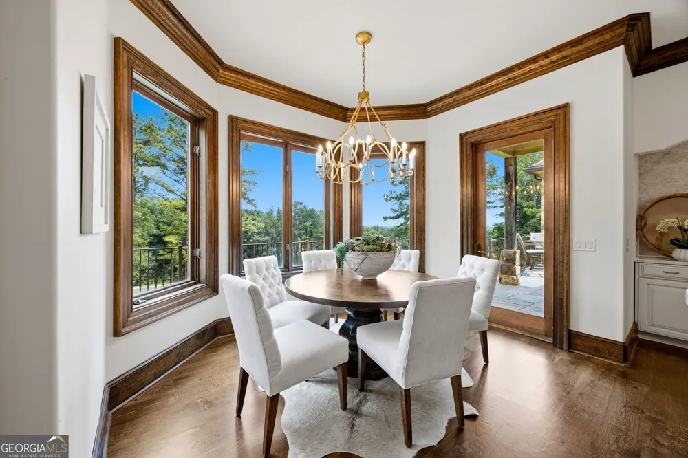 110 Fairway RUN Forsyth, GA 31029