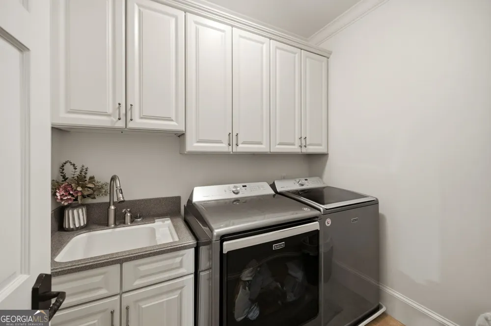 110 Fairway RUN Forsyth, GA 31029