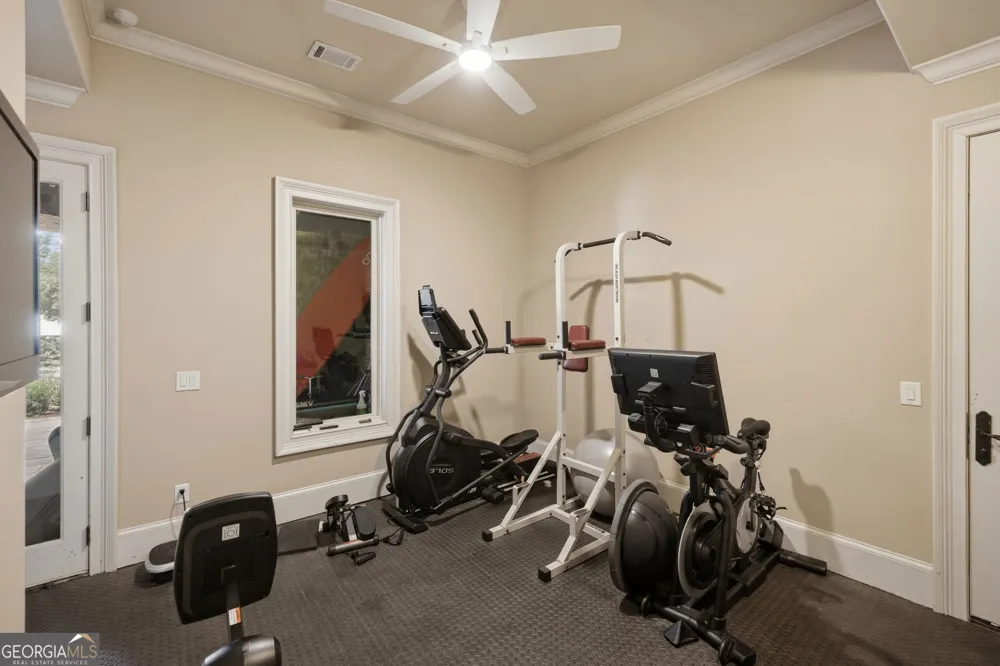 110 Fairway RUN Forsyth, GA 31029