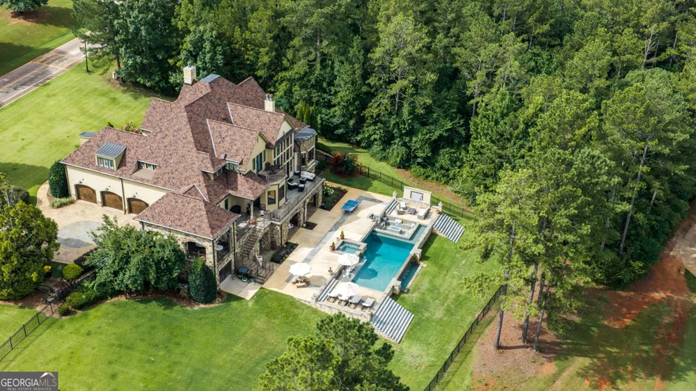 110 Fairway RUN Forsyth, GA 31029