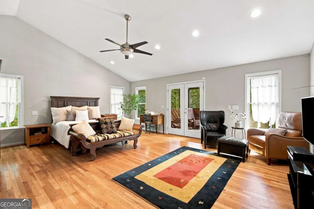 4361 Bishop Lake RD Marietta, GA 30062