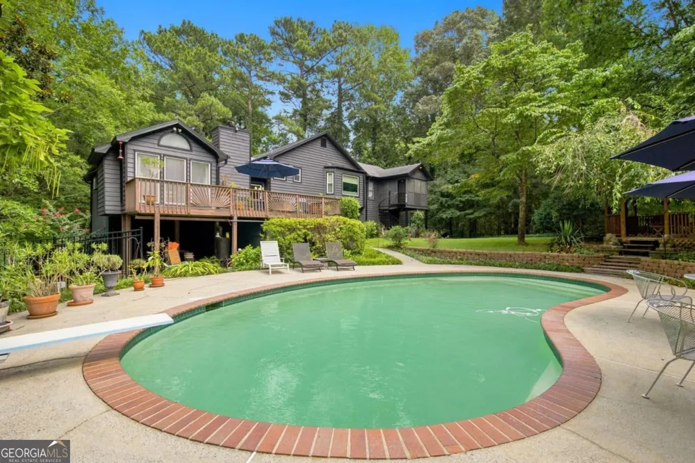 4361 Bishop Lake RD Marietta, GA 30062