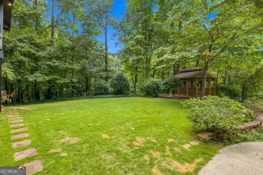 4361 Bishop Lake RD Marietta, GA 30062