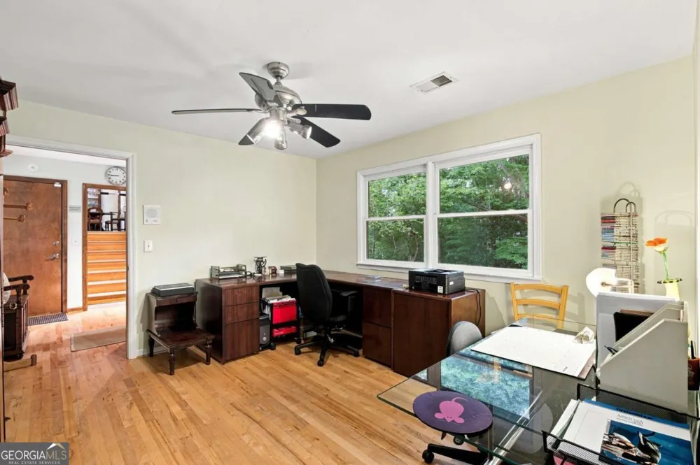 4361 Bishop Lake RD Marietta, GA 30062