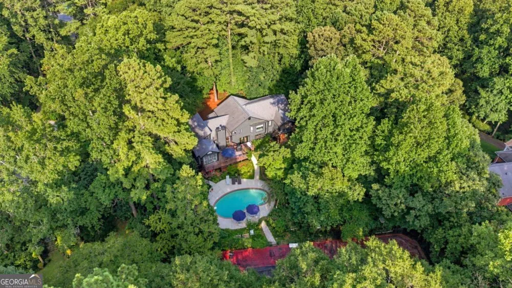 4361 Bishop Lake RD Marietta, GA 30062