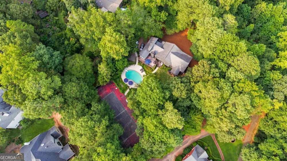 4361 Bishop Lake RD Marietta, GA 30062