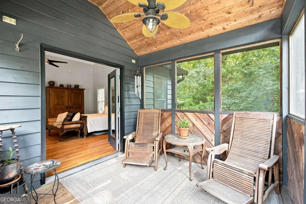 4361 Bishop Lake RD Marietta, GA 30062