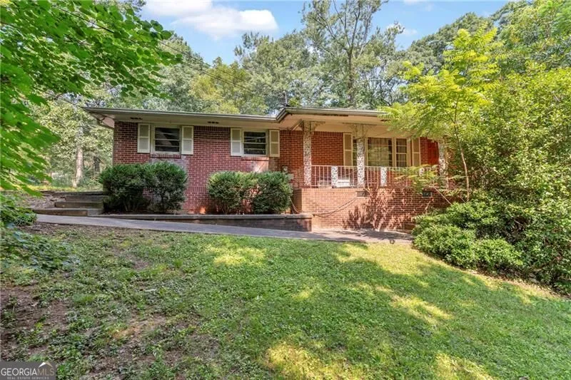 39 Harmony Grove RD Lilburn, GA 30047