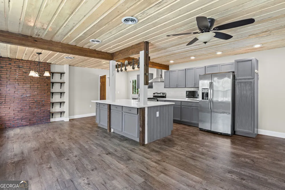 110 Handy RD Newnan, GA 30263