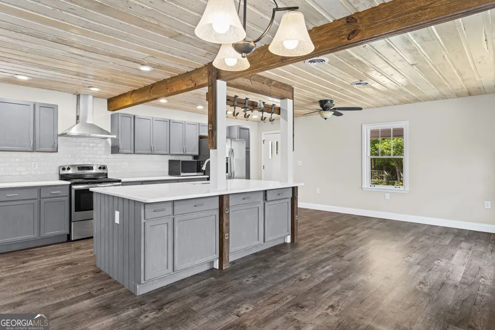 110 Handy RD Newnan, GA 30263