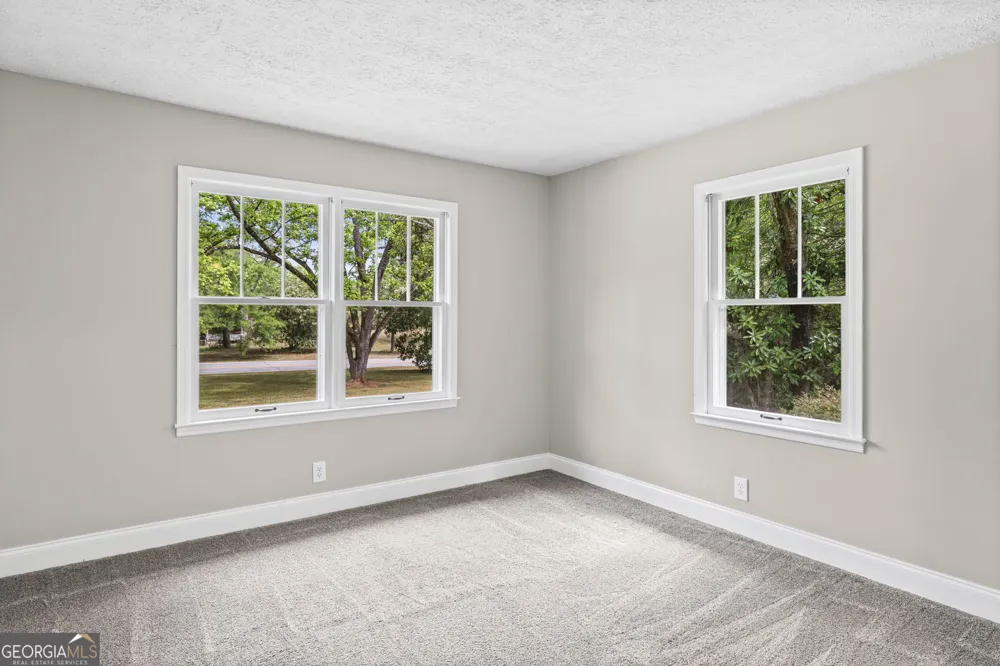 110 Handy RD Newnan, GA 30263