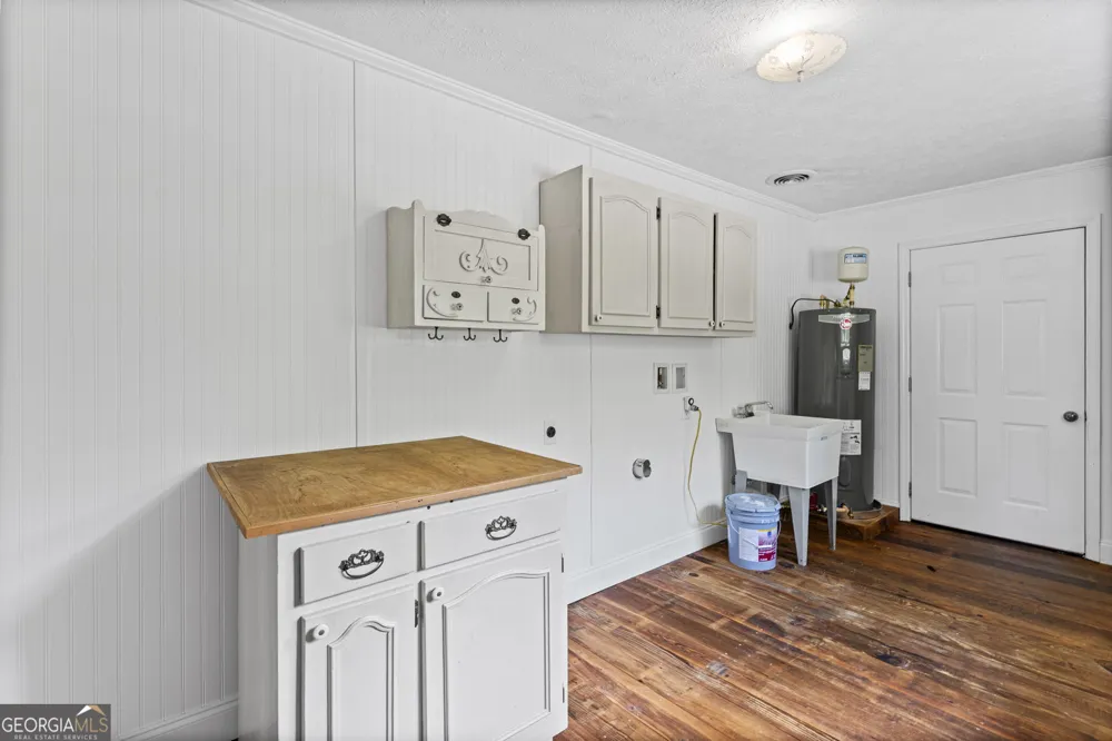 110 Handy RD Newnan, GA 30263