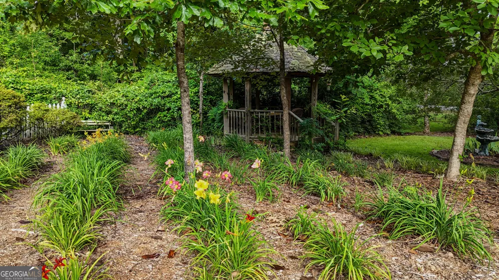 110 Handy RD Newnan, GA 30263