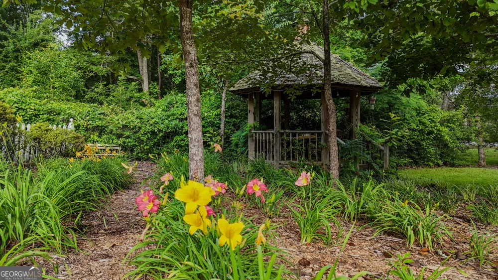 110 Handy RD Newnan, GA 30263
