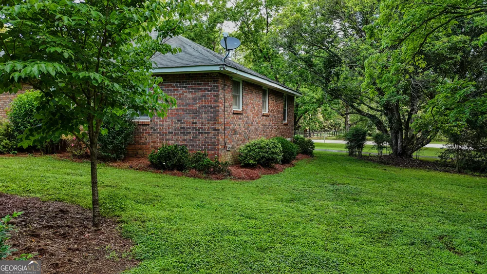 110 Handy RD Newnan, GA 30263