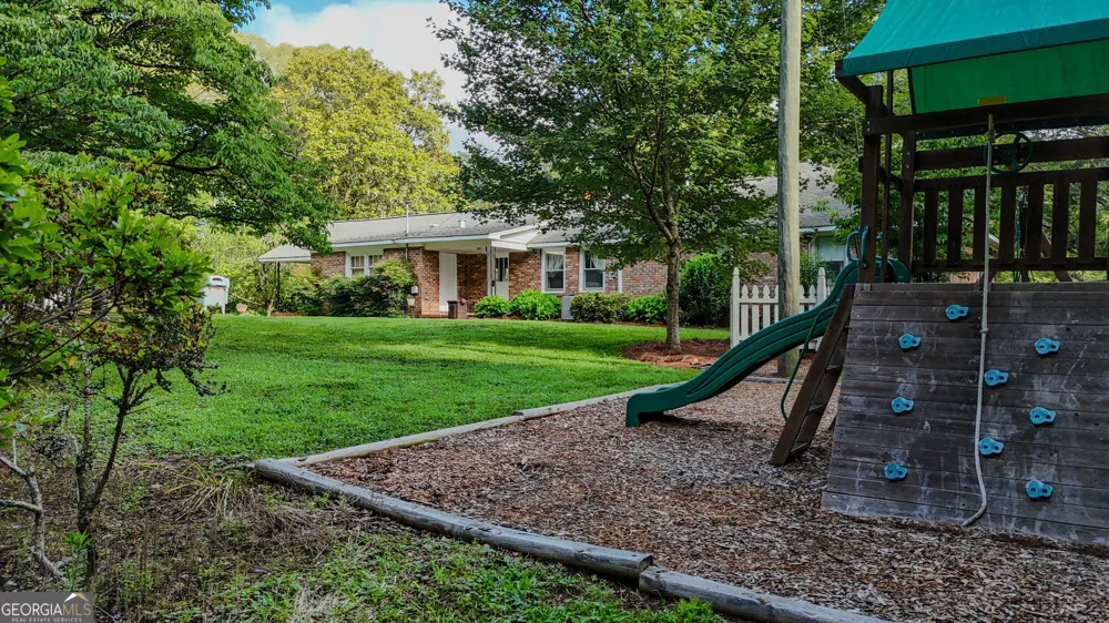 110 Handy RD Newnan, GA 30263