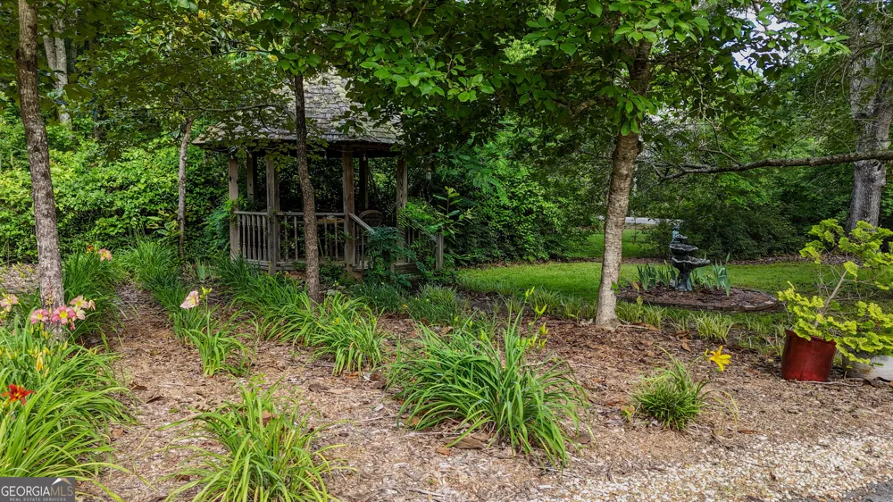 110 Handy RD Newnan, GA 30263