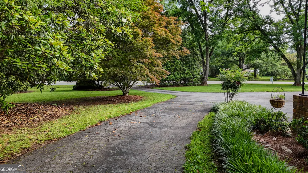 110 Handy RD Newnan, GA 30263