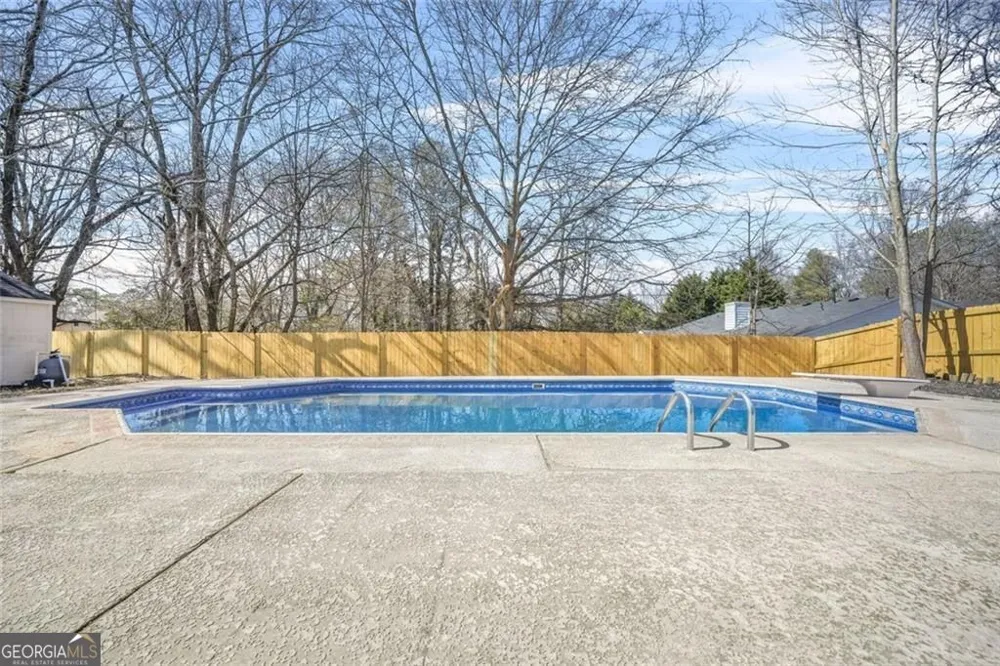 897 Marie LN SW Conyers, GA 30094