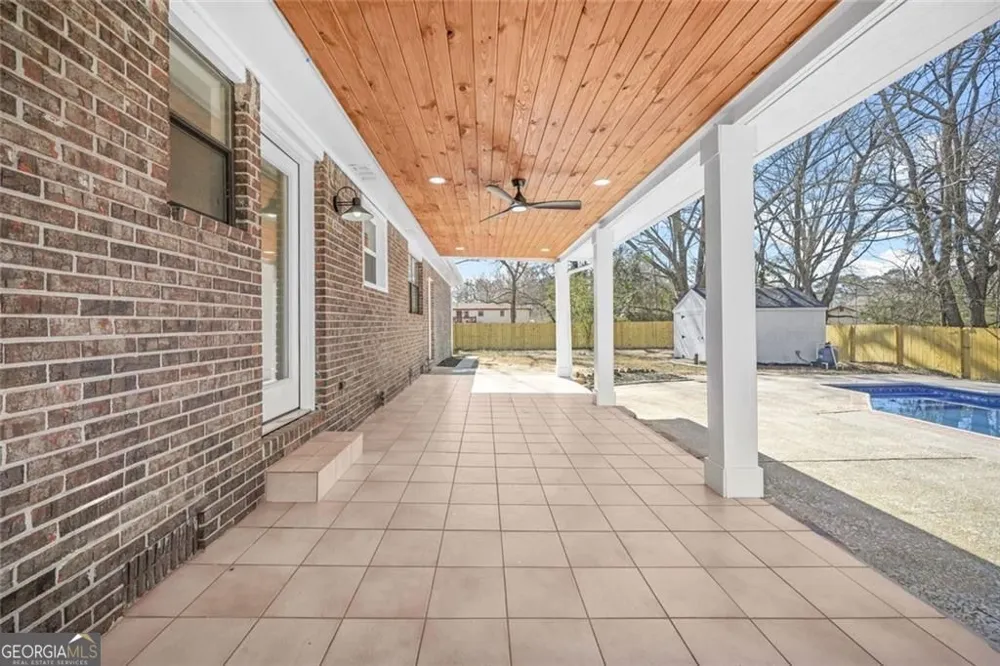 897 Marie LN SW Conyers, GA 30094