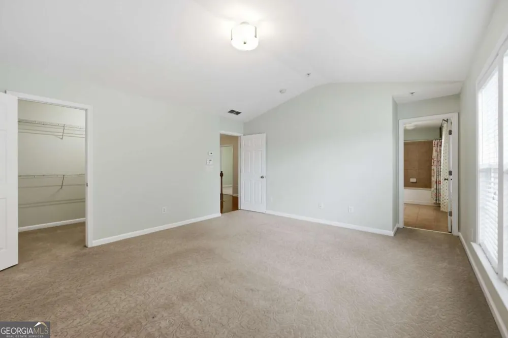251 Balaban CIR Woodstock, GA 30188