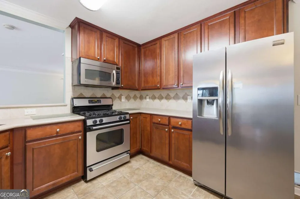 251 Balaban CIR Woodstock, GA 30188
